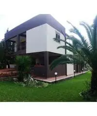 villa unifamiliare in zona Tremilia