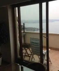 Appartamento vista mare terrazzo e box