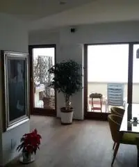 Appartamento vista mare terrazzo e box