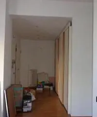 Centro città: Vendita Trilocale in Via della Robbia Luca