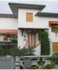 Vendita Casa indipendente in via don todesco, 9