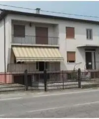 Vendita Villa in via crearo, 10