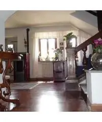 Rustico in Vendita di 380mq