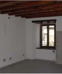 Casa indipendente in Vendita