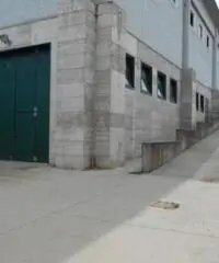 Affitto Capannone in strada Provinciale 216