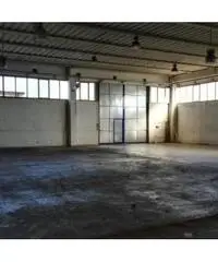 Affitto Capannone in Via Ragusa