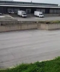 Affitto Capannone in Via Casilina