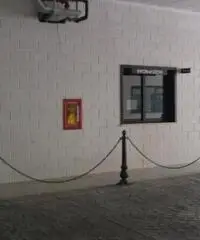 Affitto Magazzino in Via Olmetti