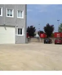 Affitto Magazzino in Via della Scienza