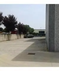 Affitto Magazzino in Via della Scienza