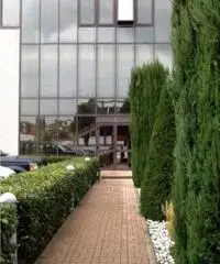 Affitto Magazzino in Via Monte Nero