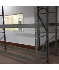 Affitto Magazzino in Viale John Fitzgerald Kennedy