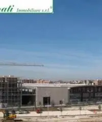 Bagni Di Tivoli: Vendita Capannone in Via Tiburtina Valeria