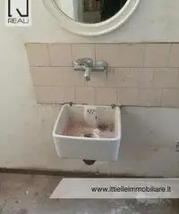 Boccea -  Laboratorio 4 locali € 900 LA401