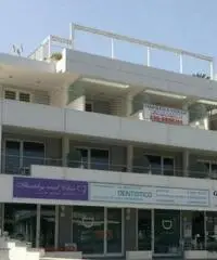 Casale Dell'aranova: Affitto Magazzino in Via Michele Rosi