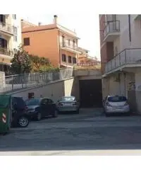 Cecchina: Vendita Magazzino in Via Nettunense, 197