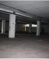 Colle Fiorito: Vendita Magazzino in Via dei Mughetti