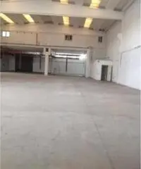 Monterotondo Scalo: Vendita Capannone da 800mq