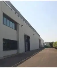 Monterotondo Scalo: Vendita Capannone in Ramarini 35