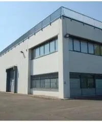 Monterotondo Scalo: Vendita Capannone in Ramarini 35