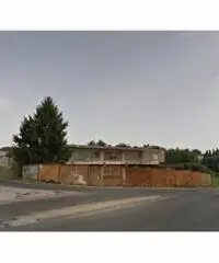 Pian Di Gerri: Vendita Capannone in angolo via appia sud 3