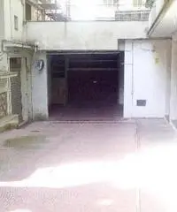 Portuense -  Magazzino 1 locali € 140 MA101