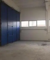 RifITI 003-V20/623 - Capannone Industriale in Affitto a Ariccia di 1600 mq