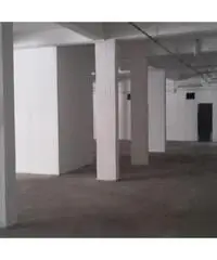 Santa Maria Delle Mole: Vendita Magazzino in Via Antonio Fantinnoli, 58