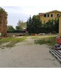 Valcanneto: Affitto Capannone in Via Fontanile della Regina