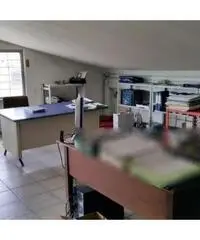 Valcanneto: Affitto Capannone in Via Fontanile della Regina