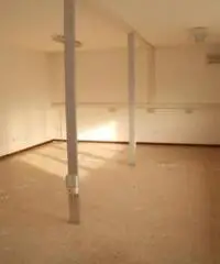 Mandriola: Affitto Capannone in via milani