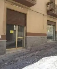 Vendita Magazzino in via Bologna, 4