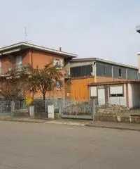 CAPANNONE ARTIGIANALE INDUSTRIALE