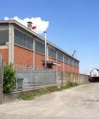 Gariga: Vendita Capannone da 1700mq