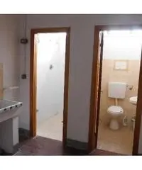 Capannone industriale in vendita a Cascina 300 mq  Rif: 462224