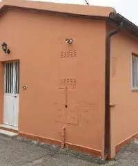 Laboratorio in vendita a SAN FREDIANO A SETTIMO - Cascina 30 mq Rif: 477304