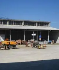 Vendita Capannone in via Destra Senio