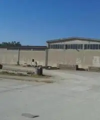 Vendita Capannone in via Destra Senio