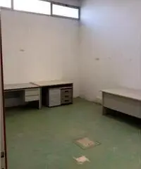 Capannone / Fondo in vendita a Boretto