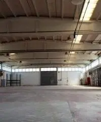 Capannone / Fondo in vendita a Boretto