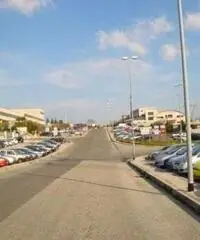 Vendita Capannone in via degli Olmetti