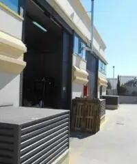 Vendita Capannone in via della produzione  15