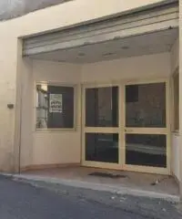 Vendita Laboratorio in Via Fontana delle Rose, 21