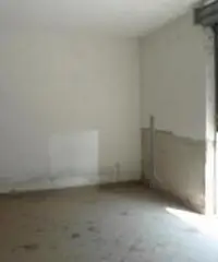 Vendita Magazzino in VIA GIOVANNI PAOLO I 1/C