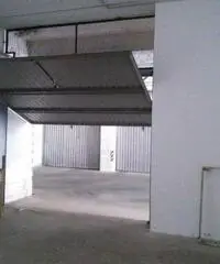 Vendita Magazzino in via Rimini