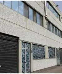 Vendita Magazzino in Via degli olmetti 44