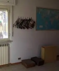 Capannone industriale/artigianale con ufficio/appartamento