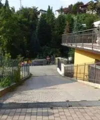 21631009-272 - Magazzino a Cunardo