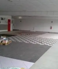 Rif: DG006 - Capannone commerciale in zona di forte passaggio