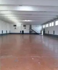 Affitto Capannone in via del commercio, 1/a